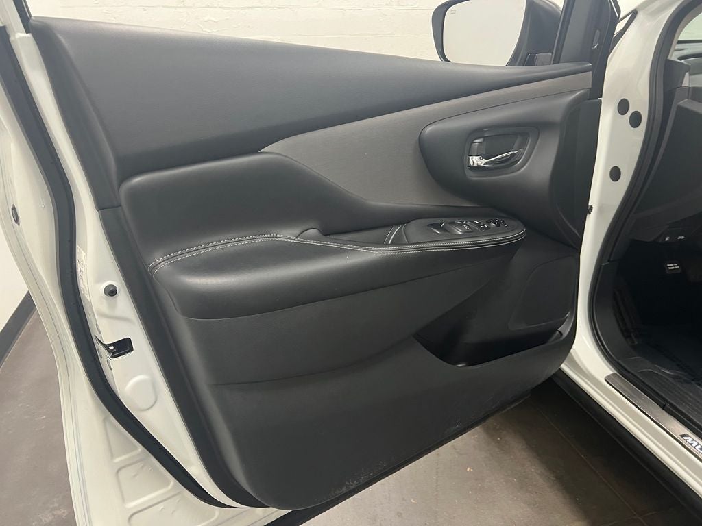 2022 Nissan Murano SV