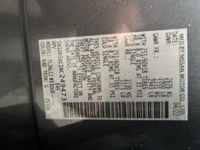 2022 Nissan Pathfinder SV