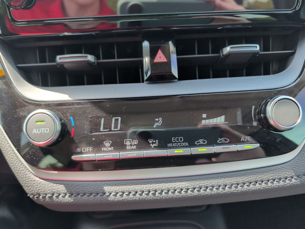 2024 Toyota Corolla Hybrid XLE