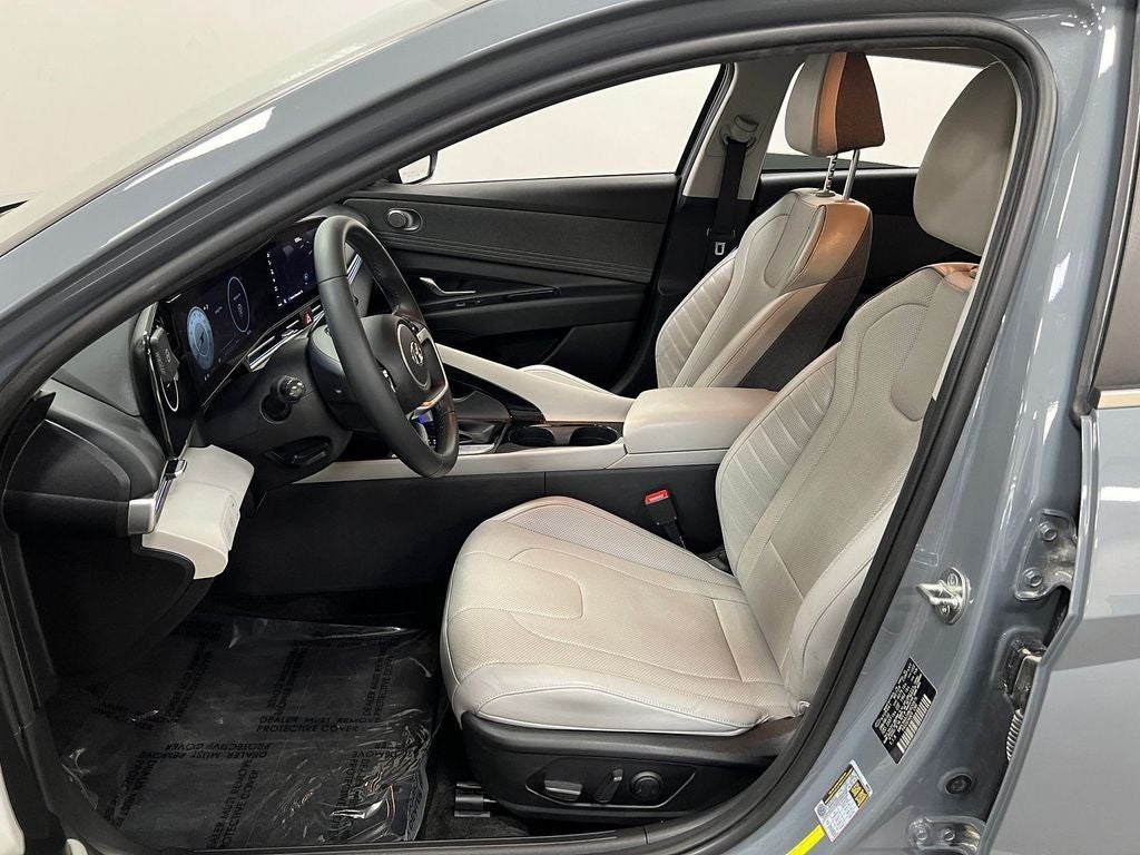 2022 Hyundai Elantra Hybrid Limited