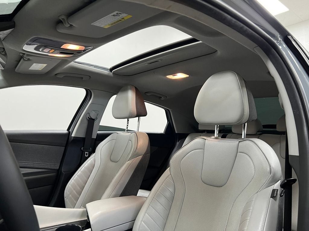 2022 Hyundai Elantra Hybrid Limited