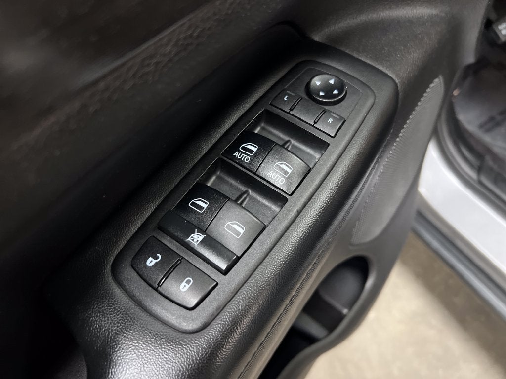 2018 Jeep Grand Cherokee Laredo E