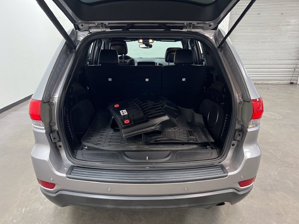 2018 Jeep Grand Cherokee Laredo E
