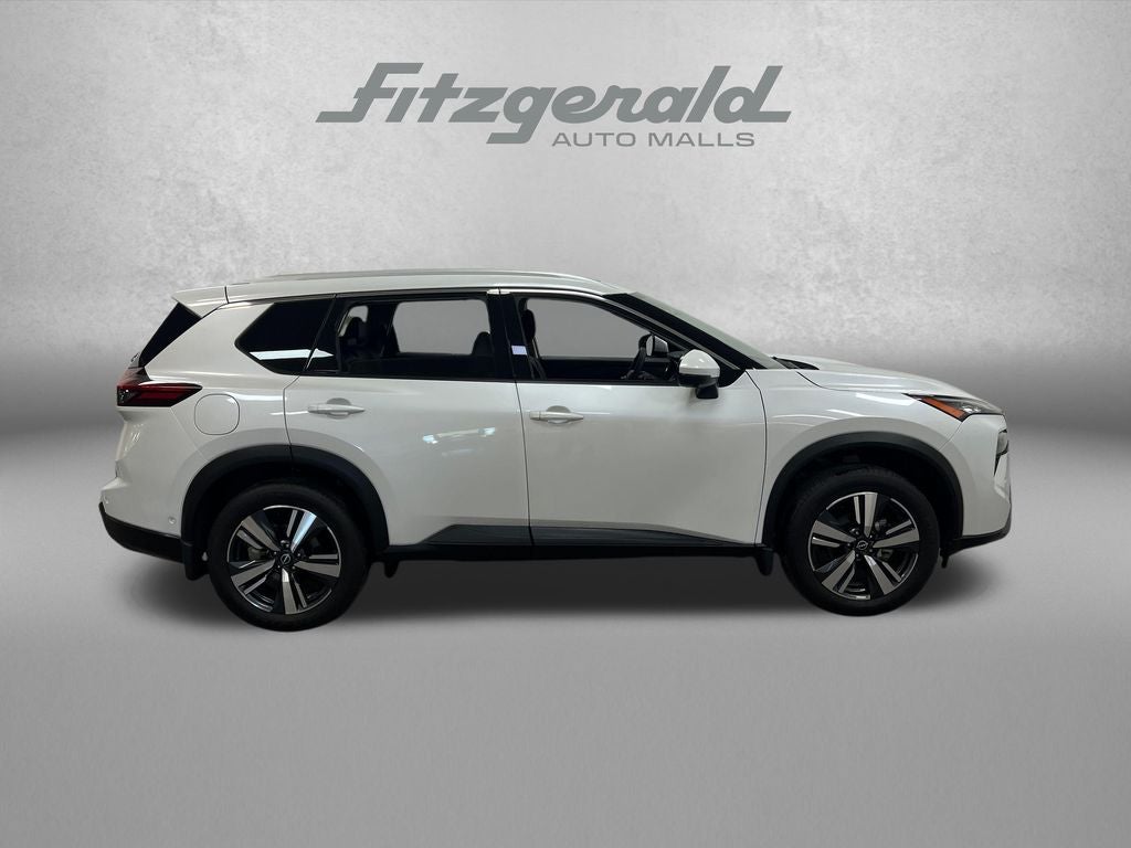 2025 Nissan Rogue SL